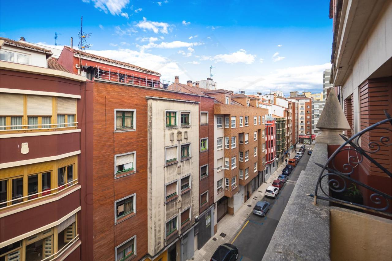 Luanco 11 Apartamento Centro De Gijón Kültér fotó