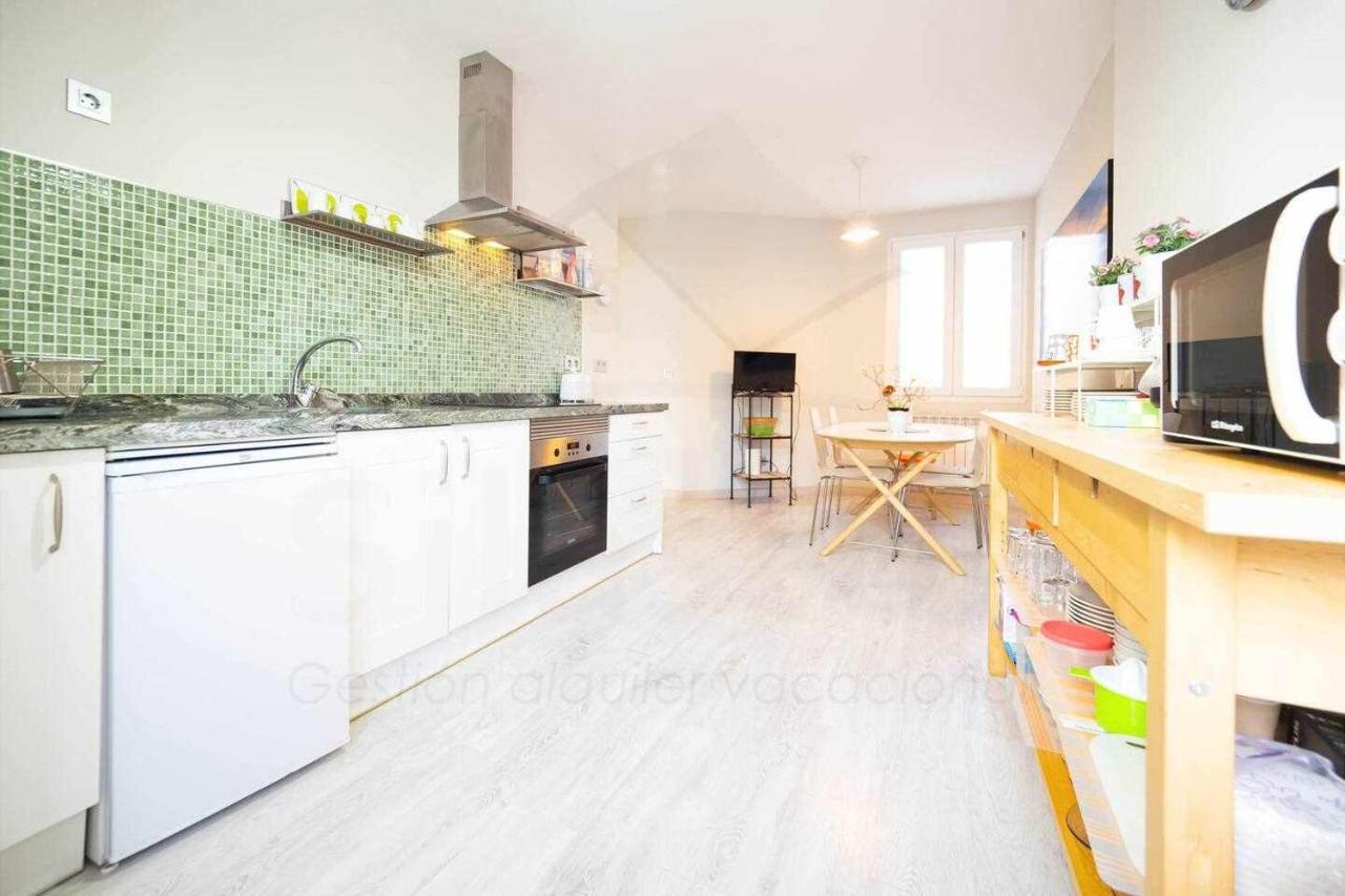 Luanco 11 Apartamento Centro De Gijón Kültér fotó